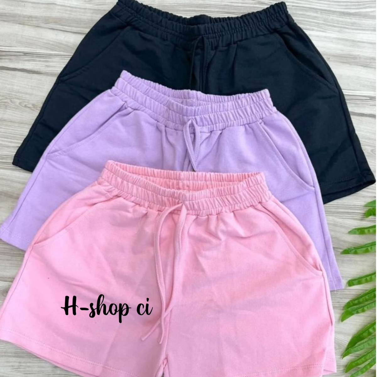 Shorts confort colorés femme