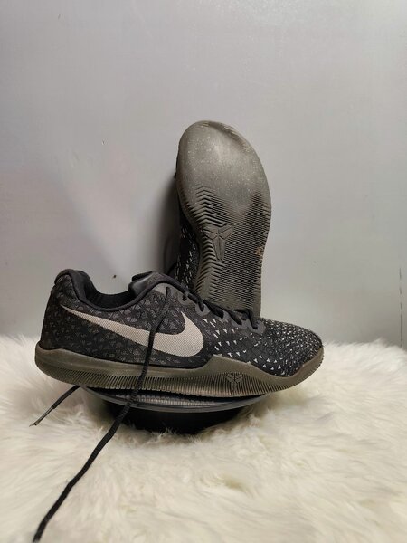 Chaussures de sport Nike noires
