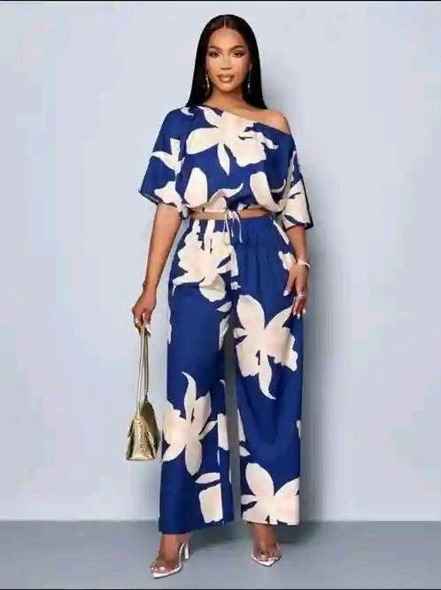 Robe sexy découpée rouge