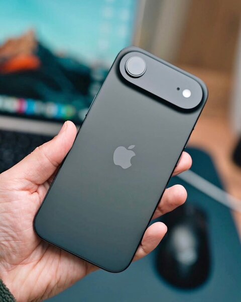 iPhone Noir Élégant