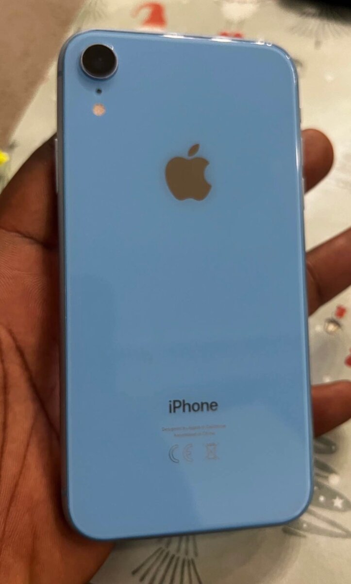 iPhone XR Bleu