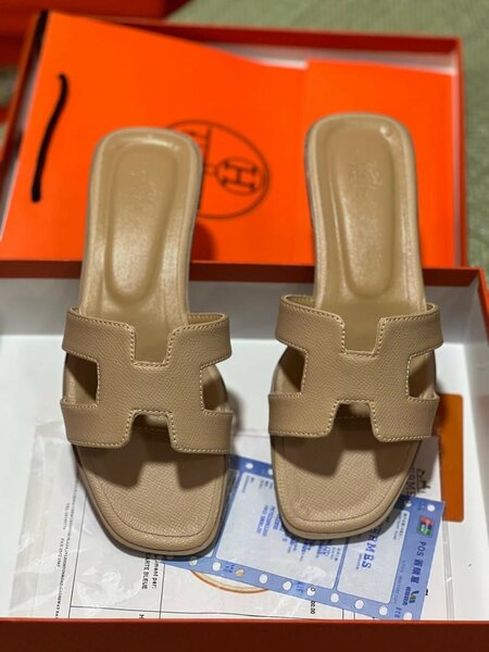 Hermes Slippers