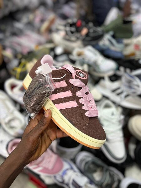 Baskets tendance en daim