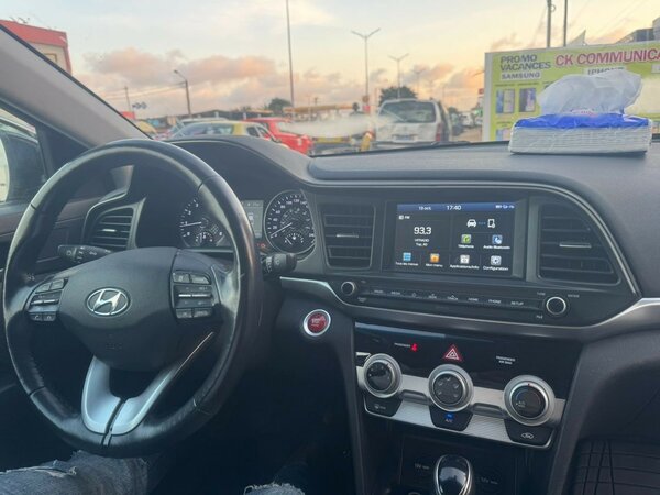 HYNDAI ELANTRA 2020 FULL DE CHEZ FUL