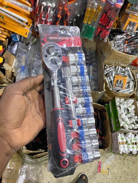 Ensemble de clés à douille 17 pièces