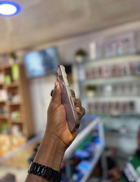 iPhone 12 Pro 128 GO