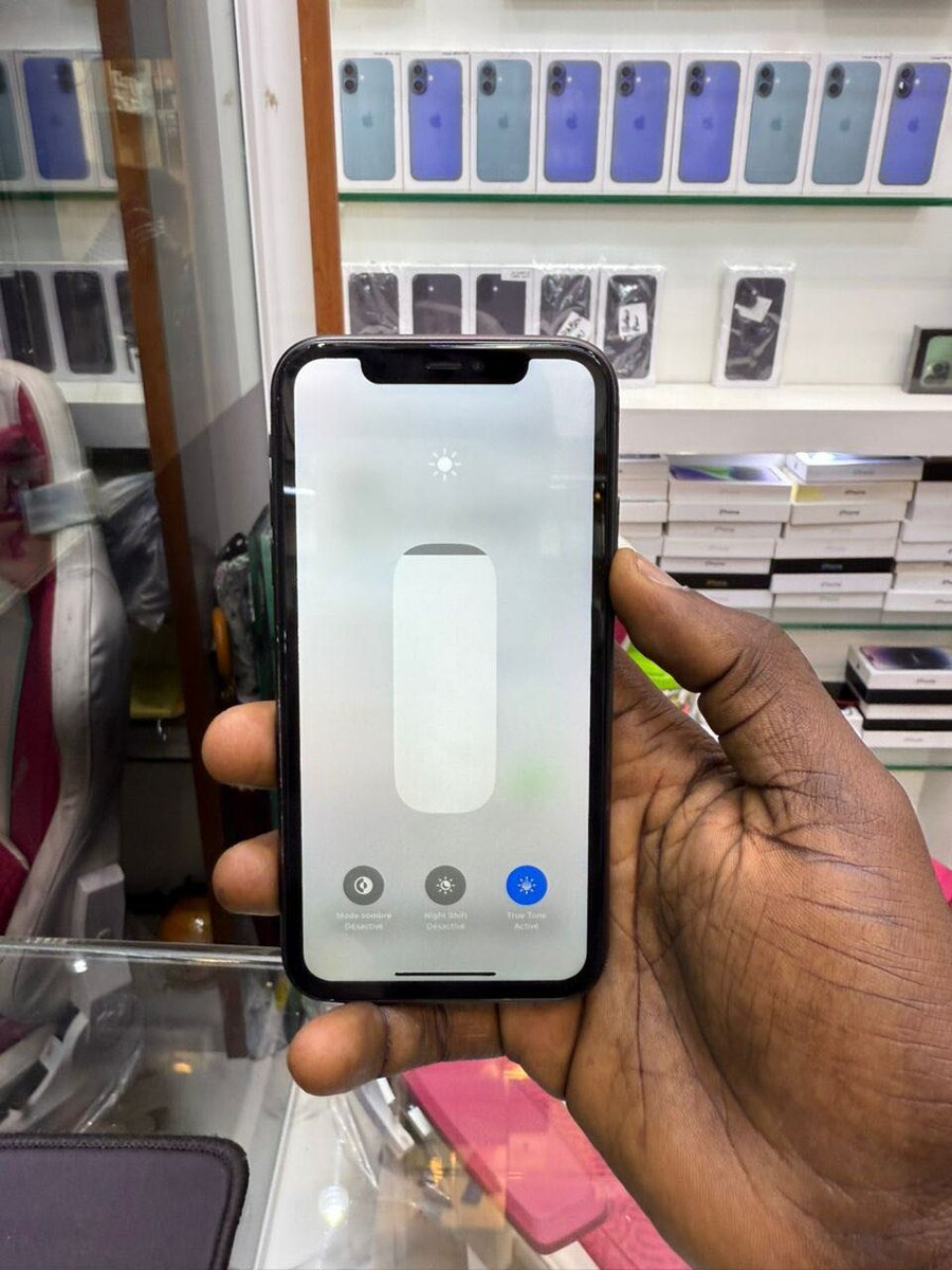 iPhone 11 Noir 64GB