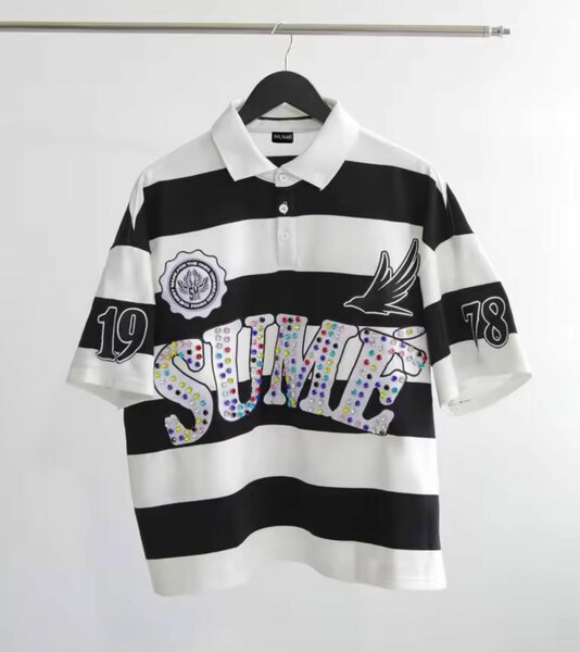 Polo à rayures graphiques