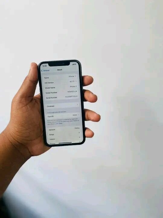 iPhone X 64GB Gris