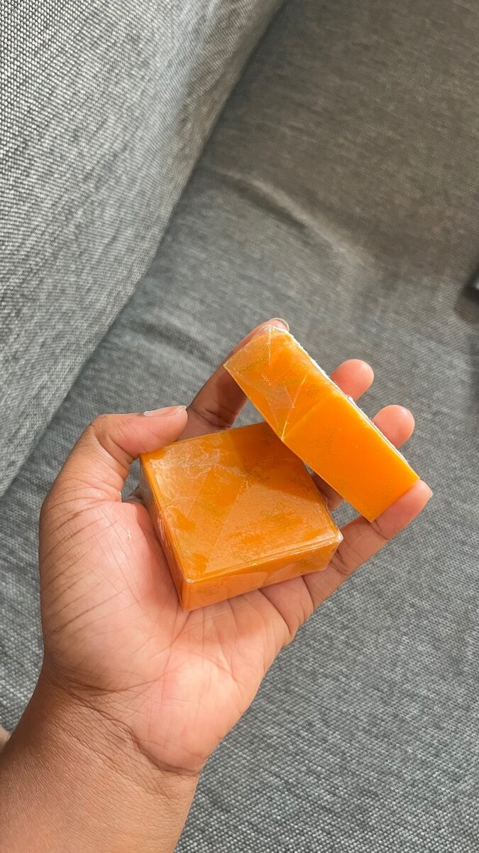 SAVON DE VISAGE ÉCLAT