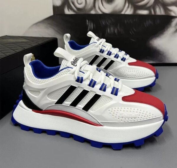 Baskets multicolores tendance