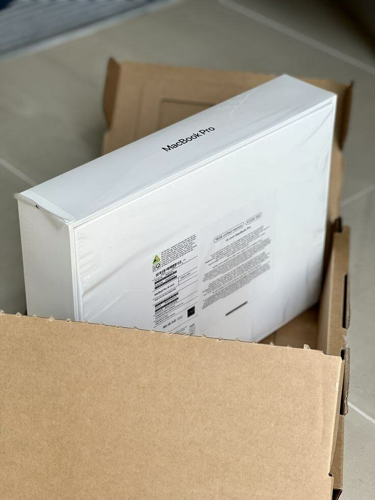 MacBook Pro 2023 - Puissant et Élégant