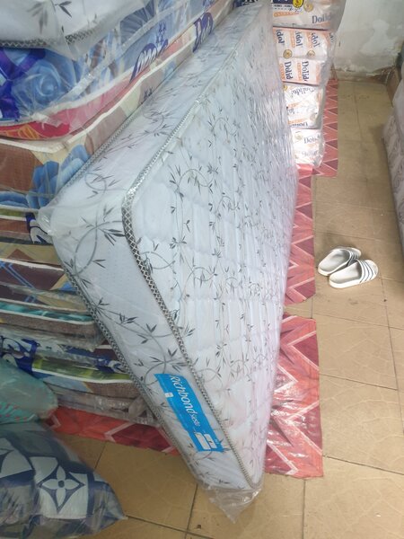 Matelas Confortable Grand Format