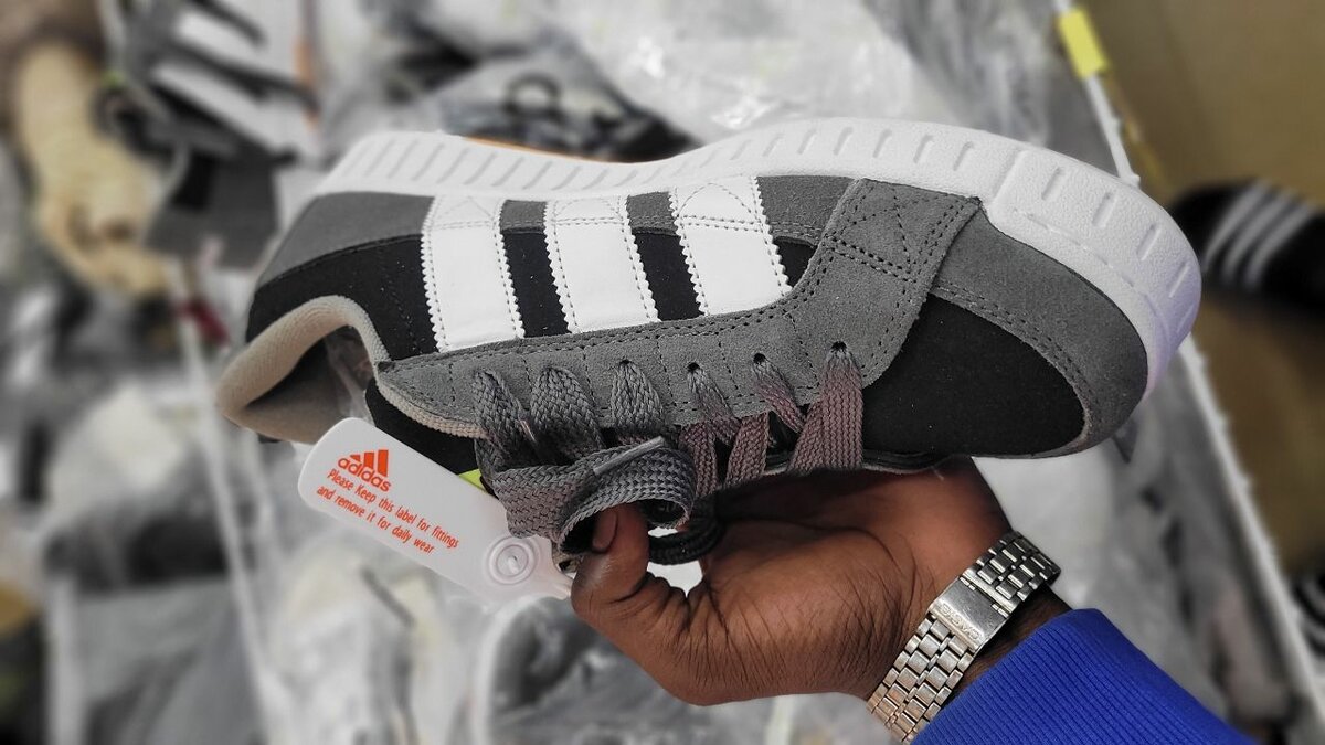 ADIDAS CAMPUS AND JORDANS