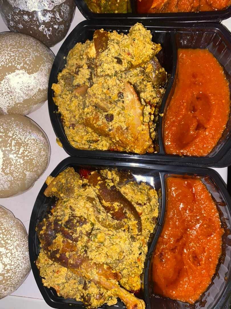 Repas Africain Épicé Prêt à Manger