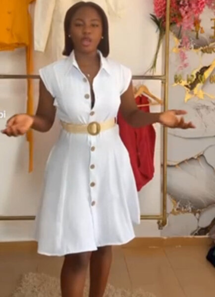 Robe chemise élégante ceinturée