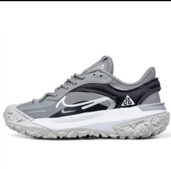 Nike ACG Mounth Fly Grey
