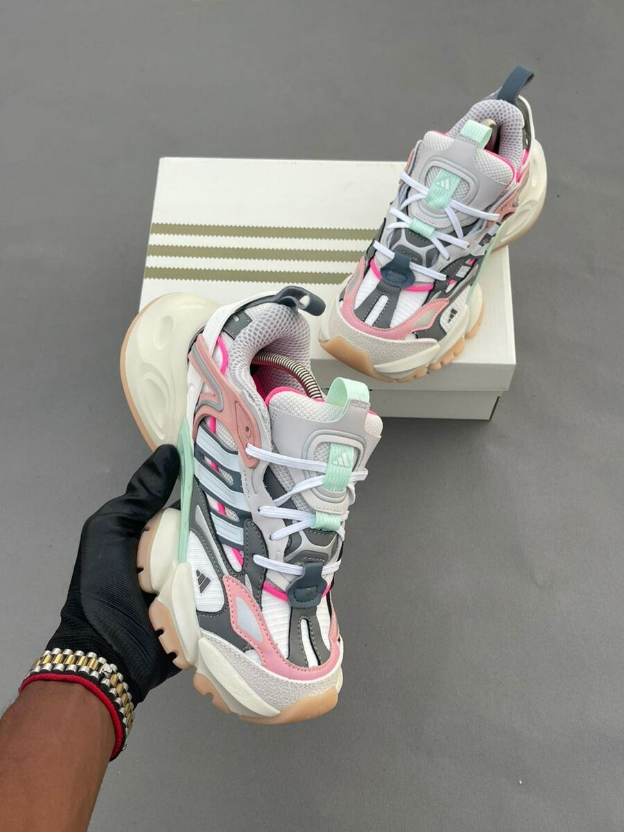 Adidas Wmns XLG Runner Deluxe