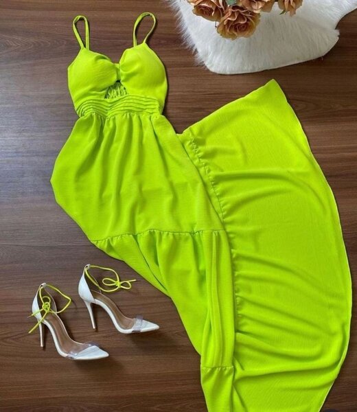 Robe élégante verte fluo