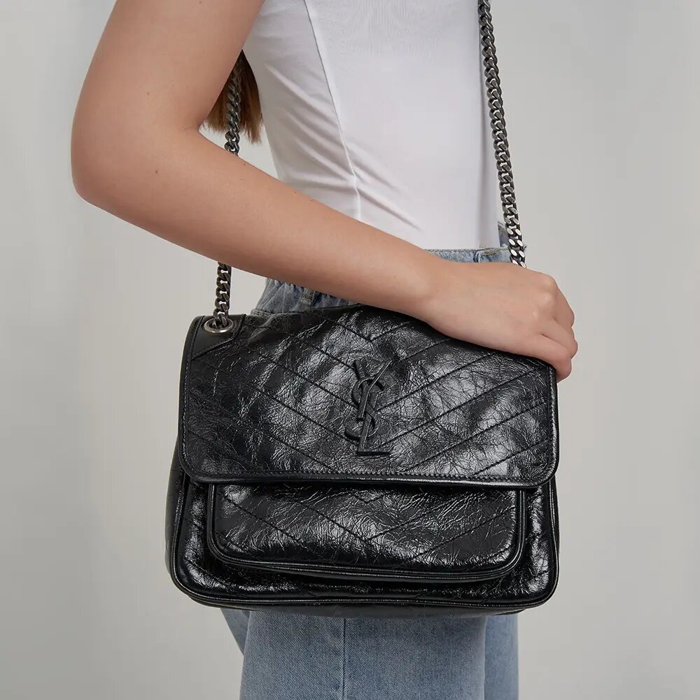 Sac bandoulière en cuir noir