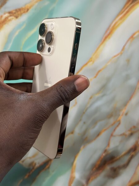 iPhone 14 Pro Max 128giga coli