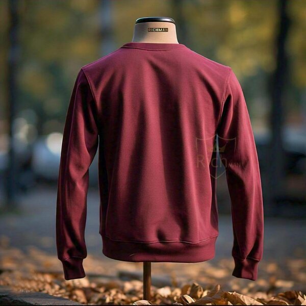 Men's and women's tracksuit available