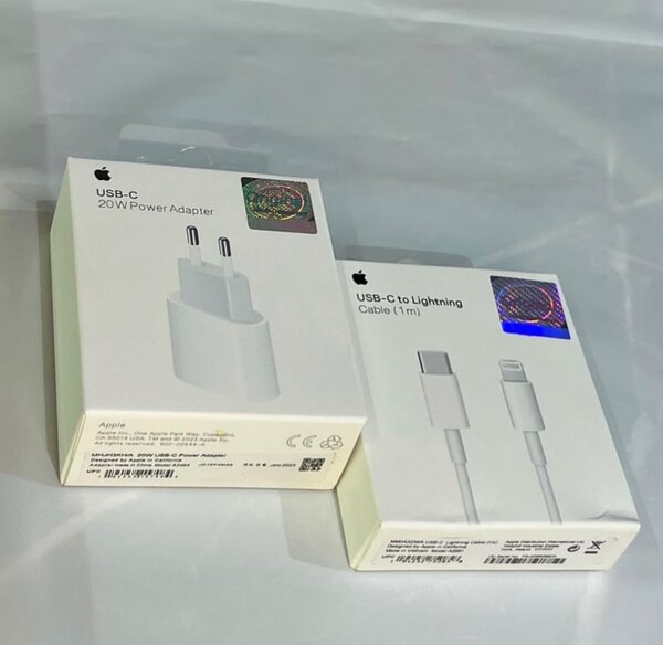 Оригинальная зарядка на IPhone