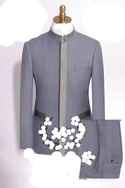 Costume de cérémonie élégant