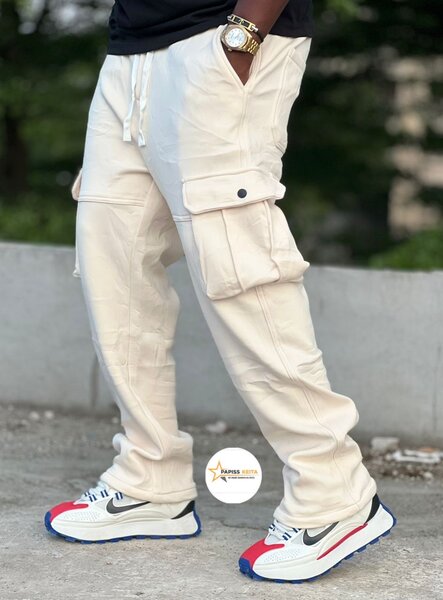 Pantalon cargo beige décontracté