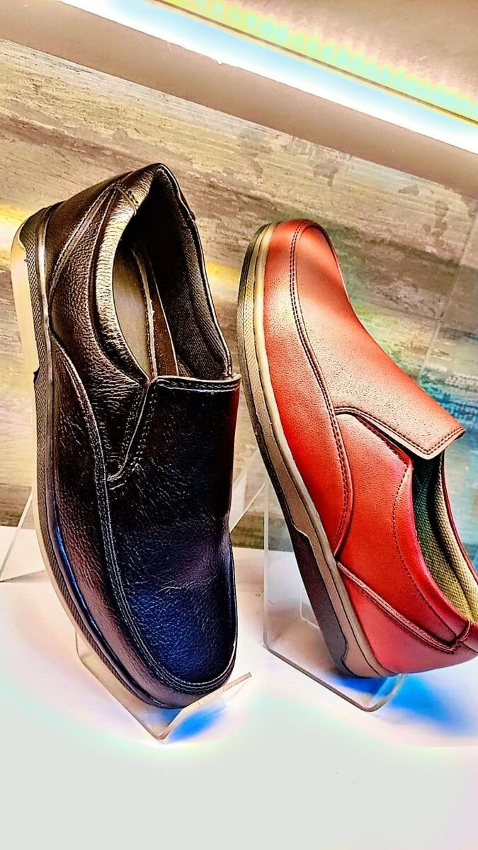 Casual shoes