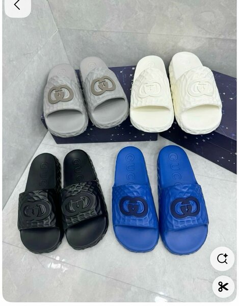 Tongs unisex élégantes