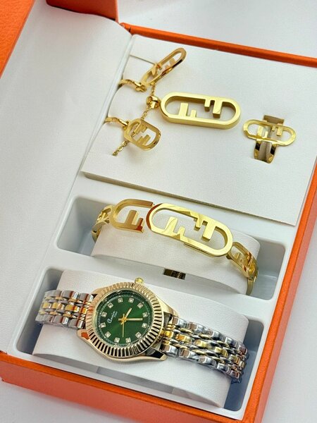 Coffret de montre dame 4 en 1