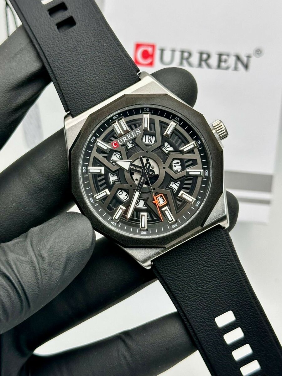 Montre Curren