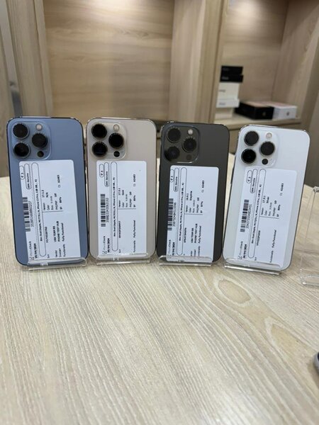 IPHONE 13 PRO QUASI NEUF 128GIGA