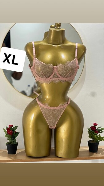 Ensemble lingerie blanc sexy