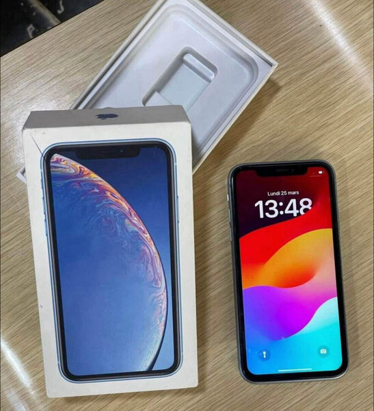 iPhone XR
