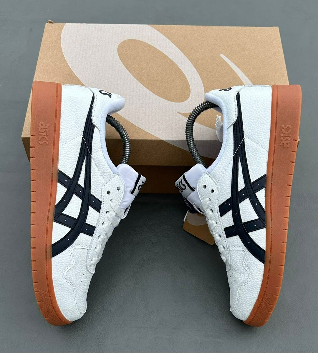Baskets Blanches ASICS Confort