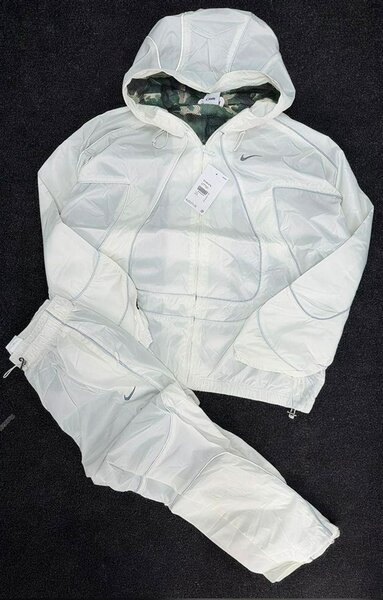 Ensemble de survêtement Nike