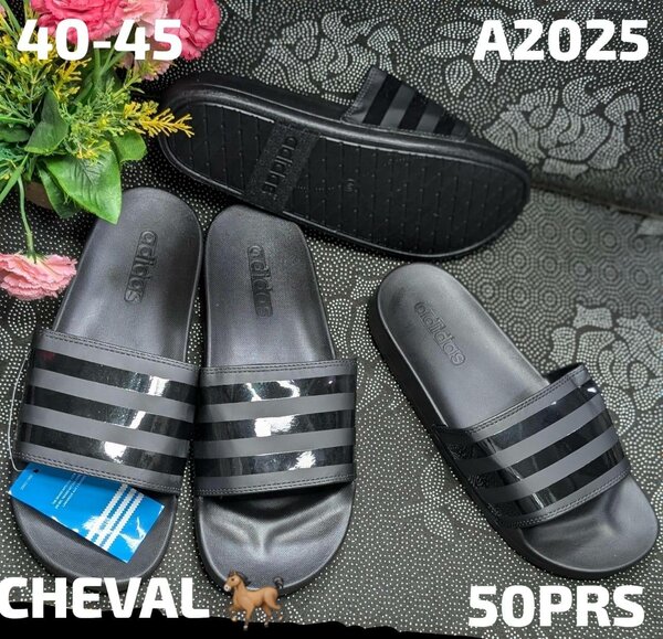 Sandales de Piscine Élégantes