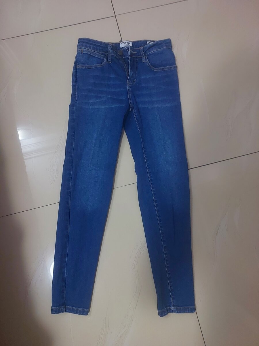 Jeans pour 10-12ans PROMO