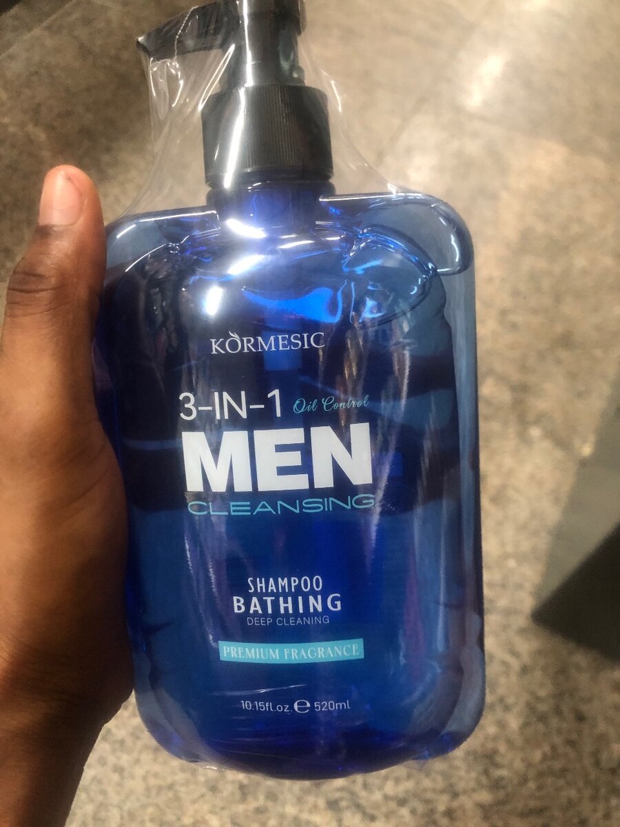 Gel de douche gommant,exfoliant disponible