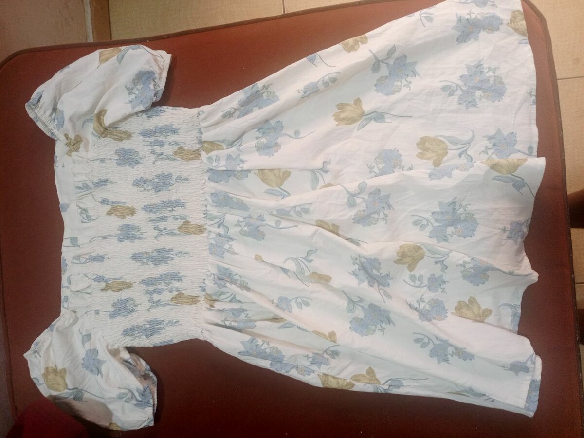 Robe florale élégante femme