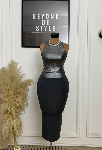 METALLIC RACER NECK TOP. 