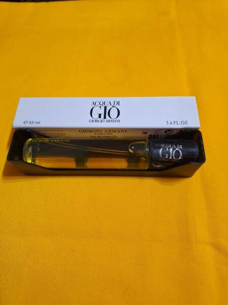 Parfum Burberry et Armani etc