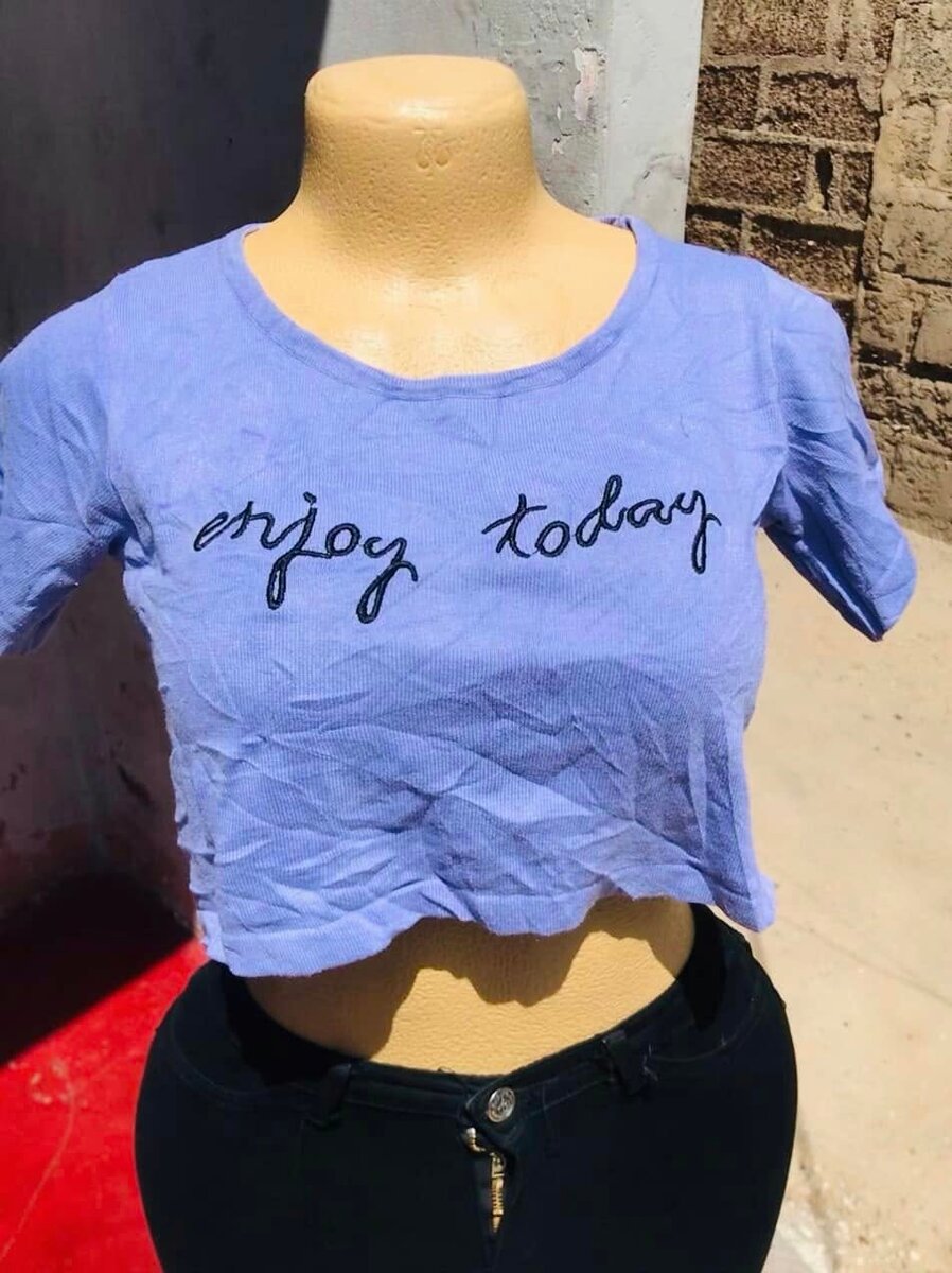 Quality thrifted tops 