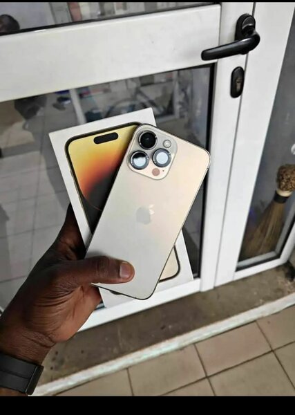 iPhone Pro Max Neuf Débloqué