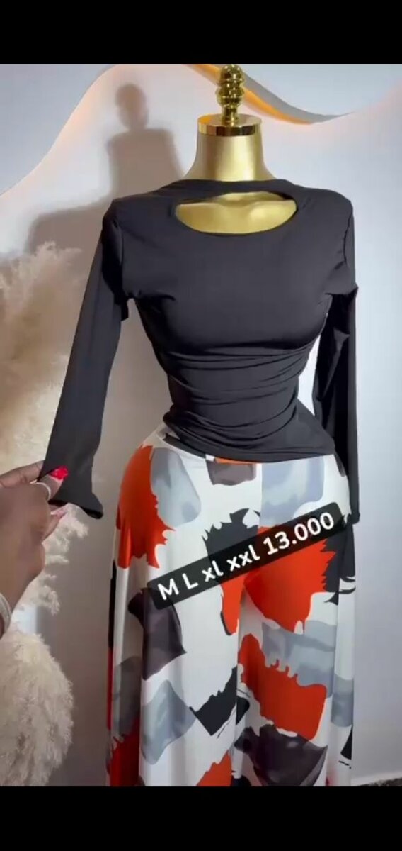 Robe élégante à manches longues