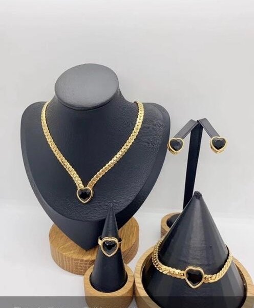 Bijou en acier inoxydable, or jaune ou blanc