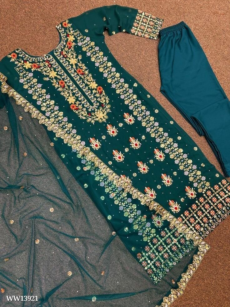 Organza 3 Peace Suit