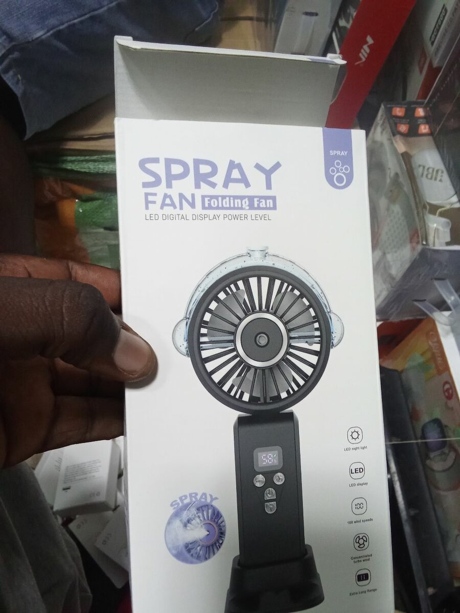 Ventilateur Pliable avec Pulvérisation